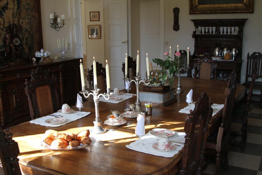 Chateau Du Breuil Bed and Breakfast Gevrolles Eksteriør billede